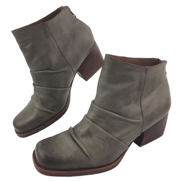 Kork-Ease Leather Ankle Boots - Picture 1 of 8